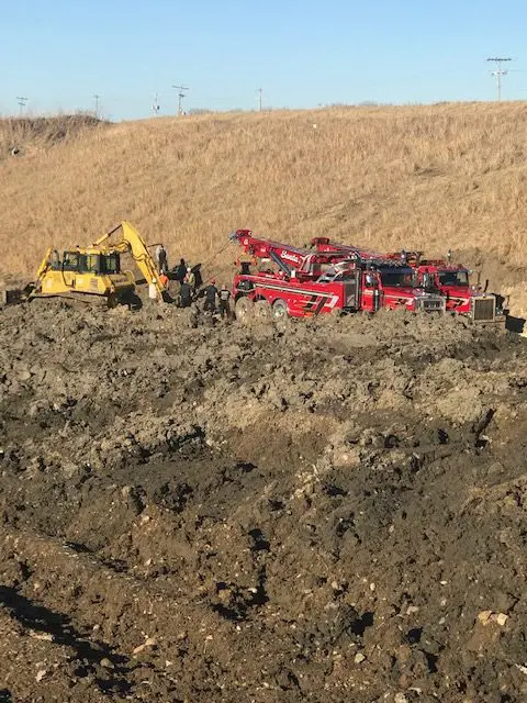 Heavy Equipment Towing Lees Summit