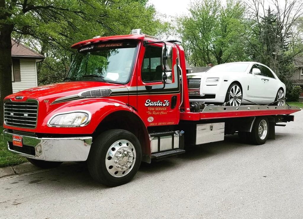 24/7 Towing Services Blue Springs MO | Santa Fe Tow Service