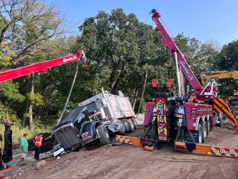 dump truck recovery service