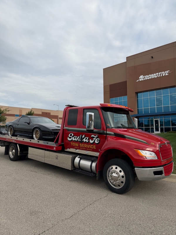Lenexa classic car towing